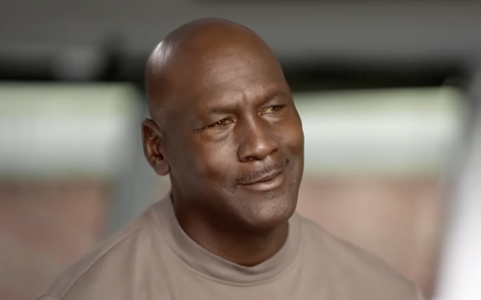 乔丹：纳斯卡赛车助我缓