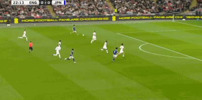 日本左路搭档闪耀友谊赛 中村敬斗赞三笘薰精妙