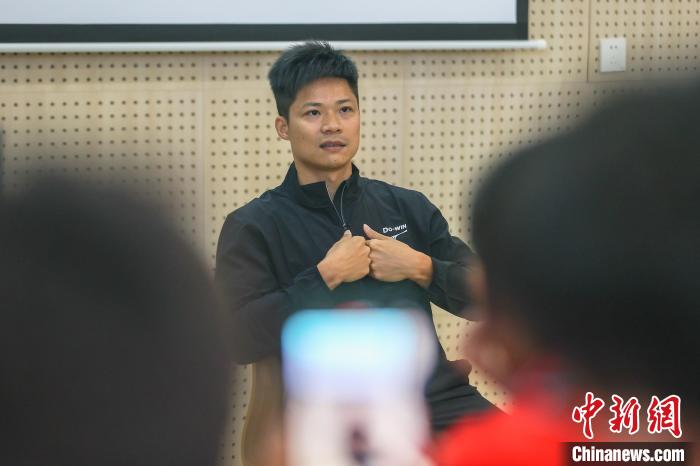 苏炳添：年轻运动员不要怀疑自己 期冀明年全运