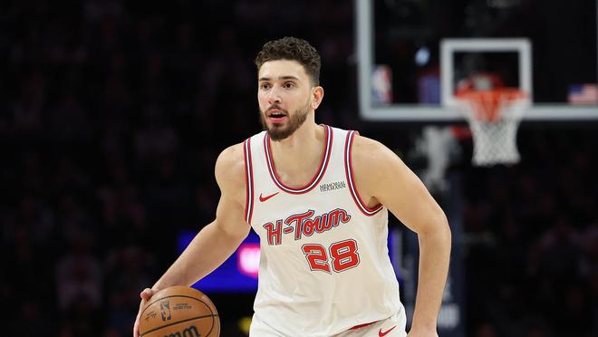 火箭季后赛关键战役：申京VS艾顿对位决定胜负