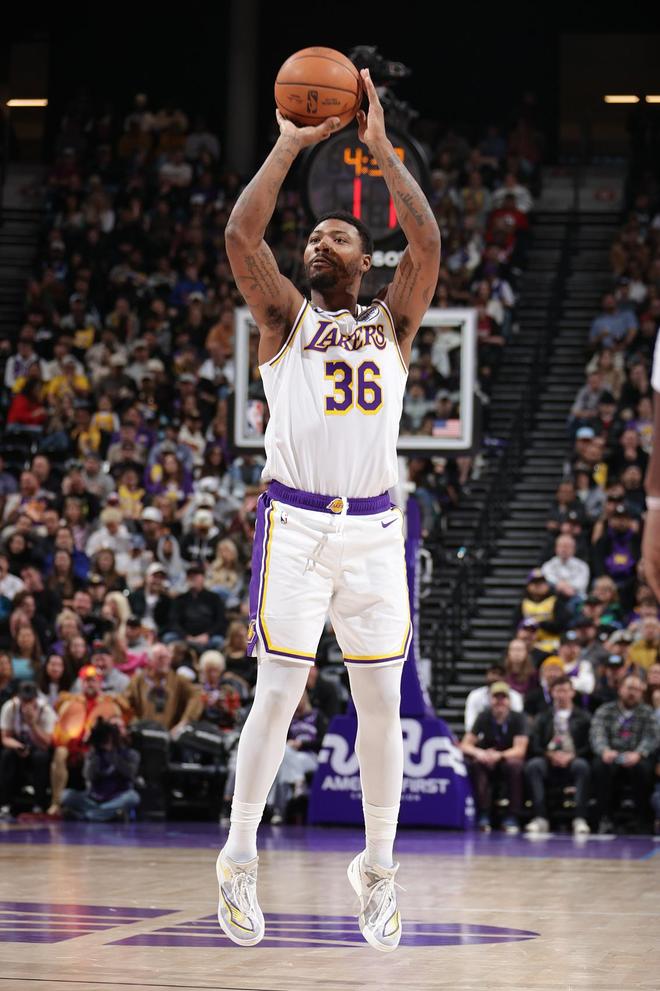 火箭季后赛关键战役：申京VS艾顿对位决定胜负